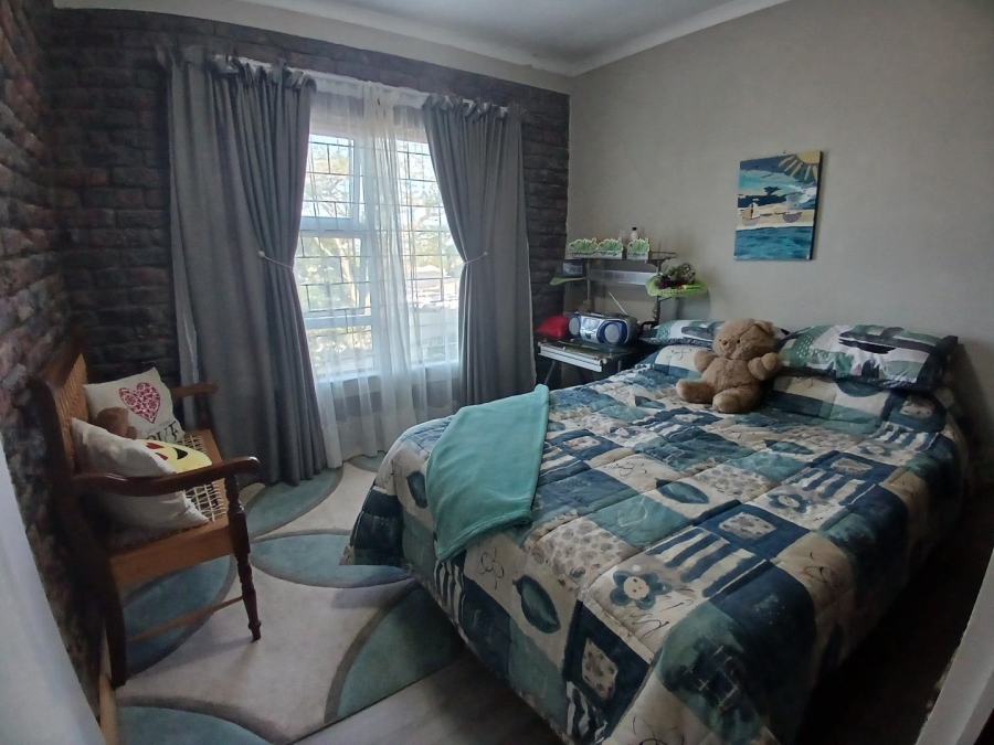 3 Bedroom Property for Sale in Dana Bay Western Cape